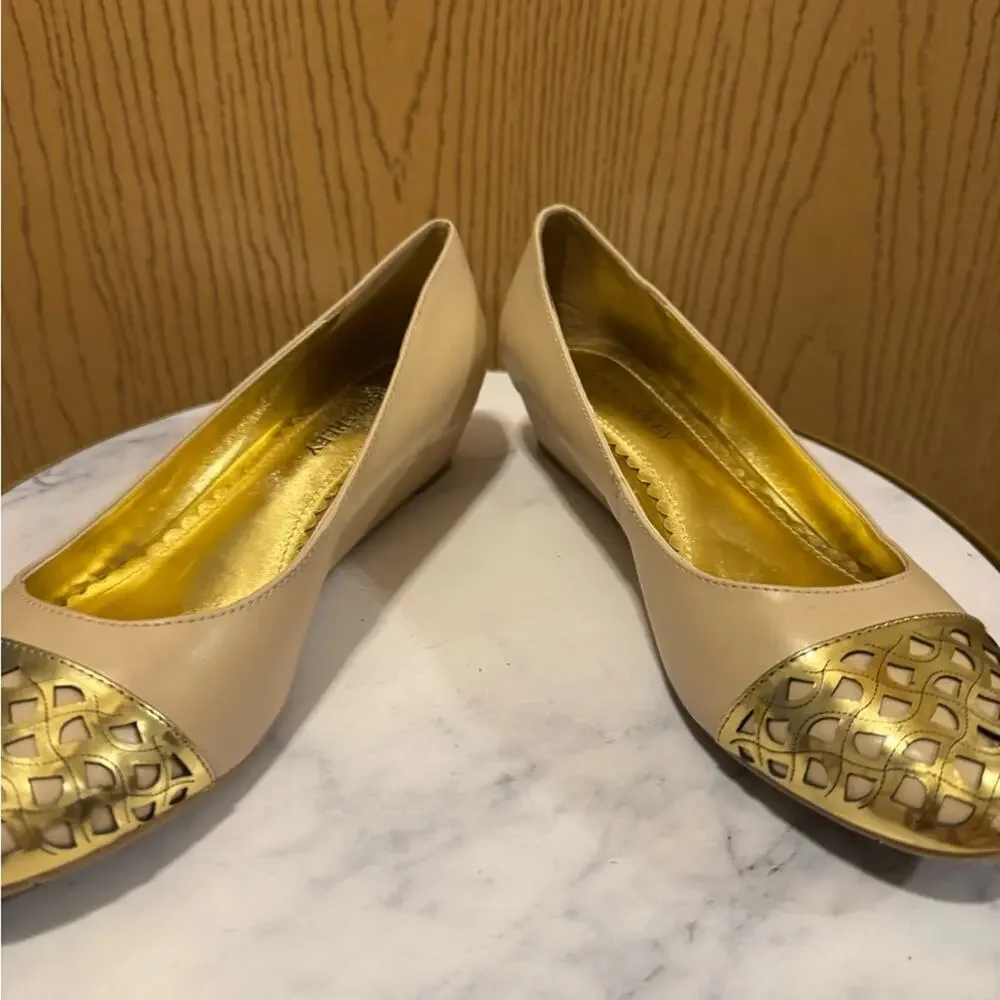 Laura Ashley Beige and Gold pumps NWOT